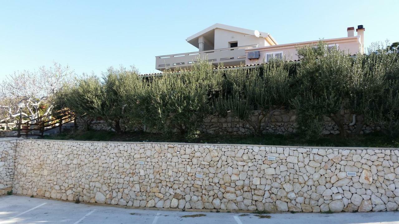 Apartments With A Parking Space Kolan, Pag - 16482 Buitenkant foto